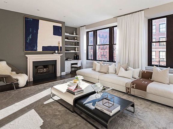 5th image of 124 Hudson St APT 4A