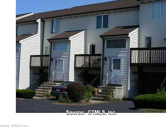 1st image of 5 Foncine Ln #4