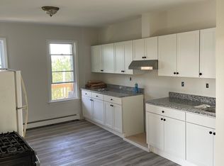 276 Maverick St APT 3, Boston, MA 02128