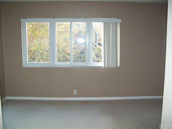 3rd image of 1050 21st Ave NW APT 76