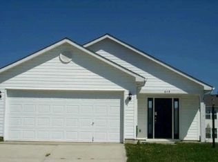 648 Blue Meadow Dr, Greenwood, IN 46143