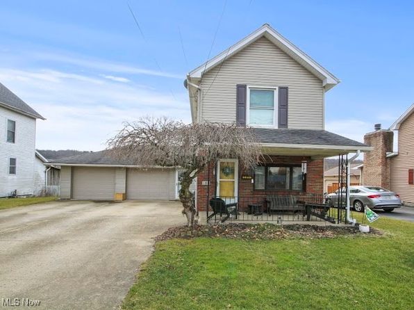 169 W Wood St, Lowellville, OH 44436