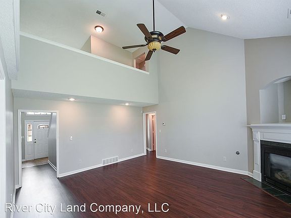 4th image of 4724 Ashcroft Dr