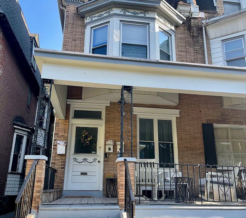 1st image of 4930 Hazel Ave #1