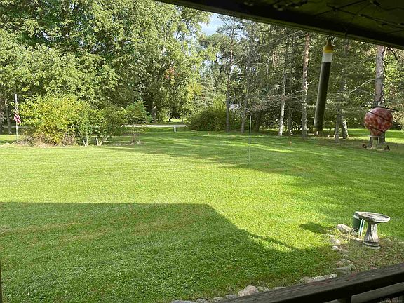5th image of 2960 Oakview Dr