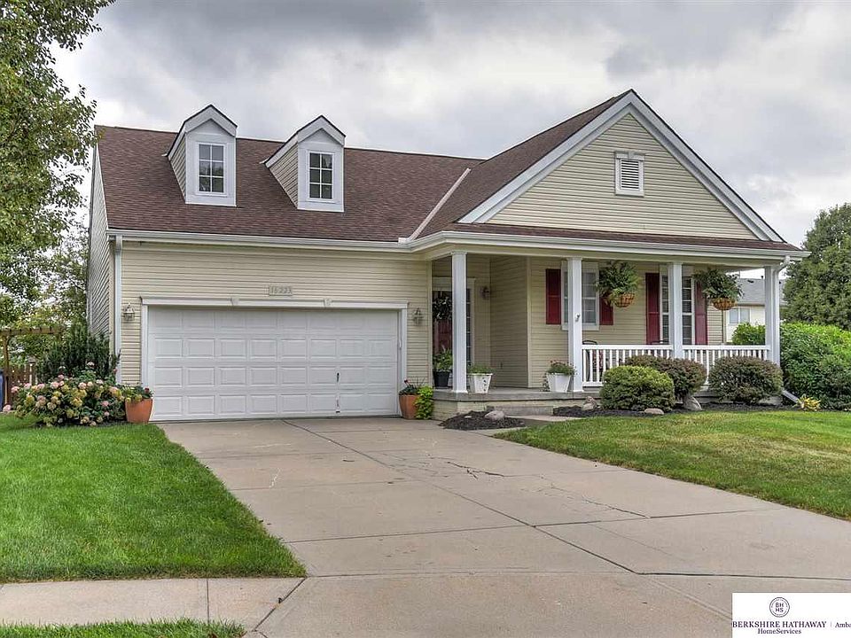 1st image of 16223 Burdette Cir
