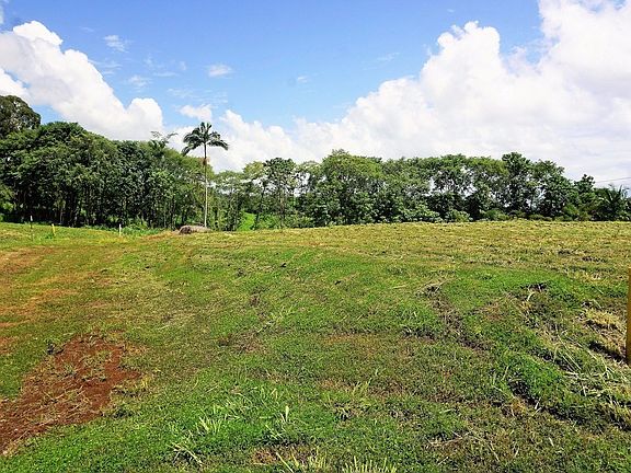 3rd image of Kahala Pl Lot 10
