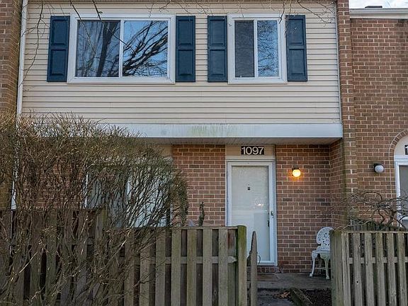 2nd image of 1097 Corbridge Ct