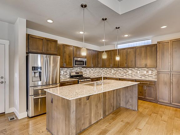 4th image of 5438 N Verbena St