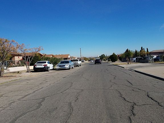 5th image of 3425 Porter Ave