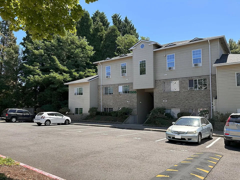 Landmark Apartments