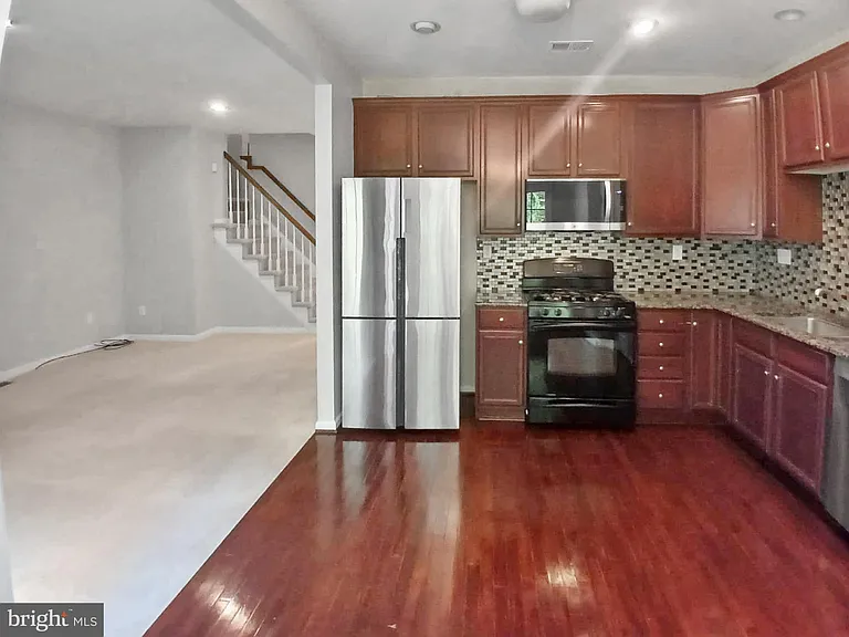 9 Wedgewood Ct — Photo 3