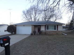 1327 Jamesway, Fort Atkinson, WI 53538