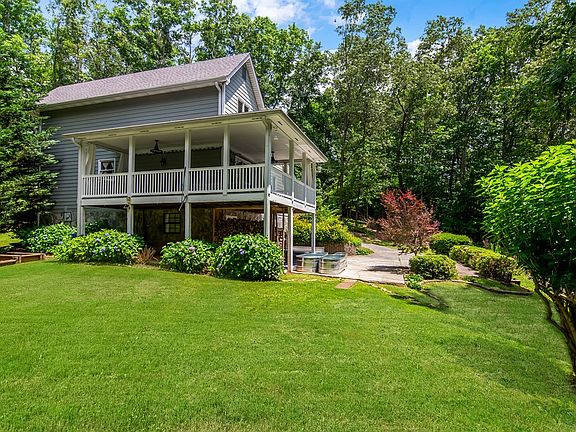 4th image of 563 Westwoods Dr