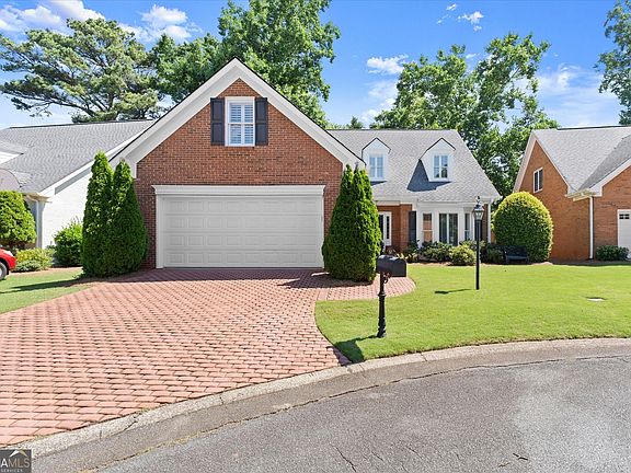2nd image of 567 N Palisades Cir SE