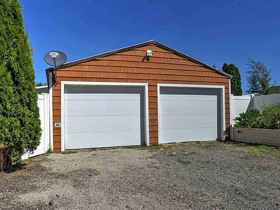 2nd image of 19507 E Mission Ave