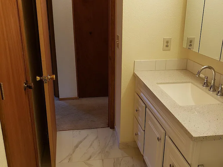 upstairs bathroom