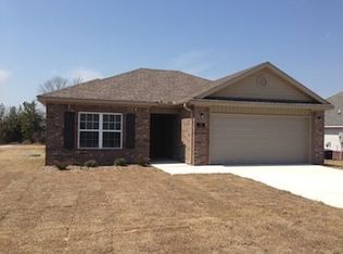 101 Dove Rd, Jacksonville, AR 72076