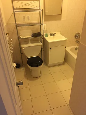 Rented by Realty Extra Group LTD | media 52