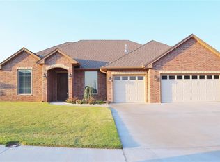 4702 Mount Vernon Rd, Enid, OK 73703