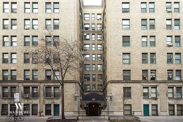 Sold by Warburg | media 14