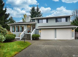 15617 E Shore Dr, Lynnwood, WA 98087
