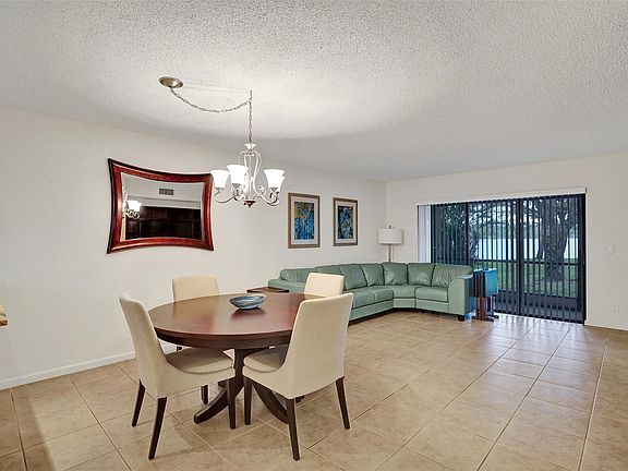 5th image of 903 Congressional Way #903