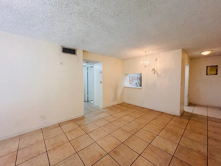 1900 N Congress Ave #107 — Photo 11
