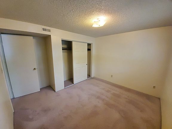 4th image of 620 NW 21st St #C-20