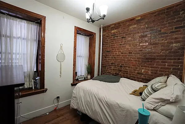 Rented by Best Apartments North Inc | media 54