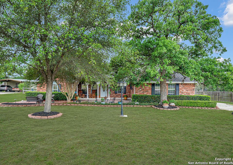 1st image of 1253 Hillside Oaks