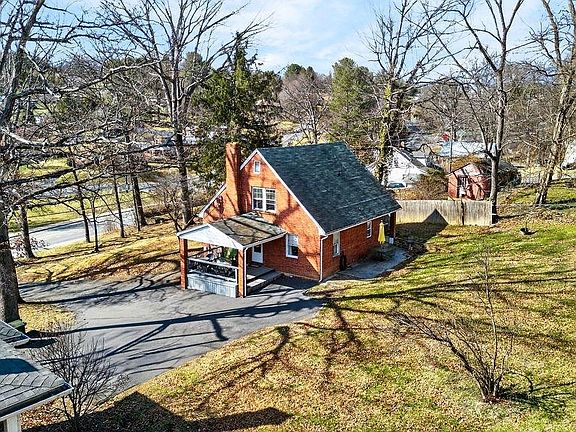 2nd image of 1521 Churchville Ave