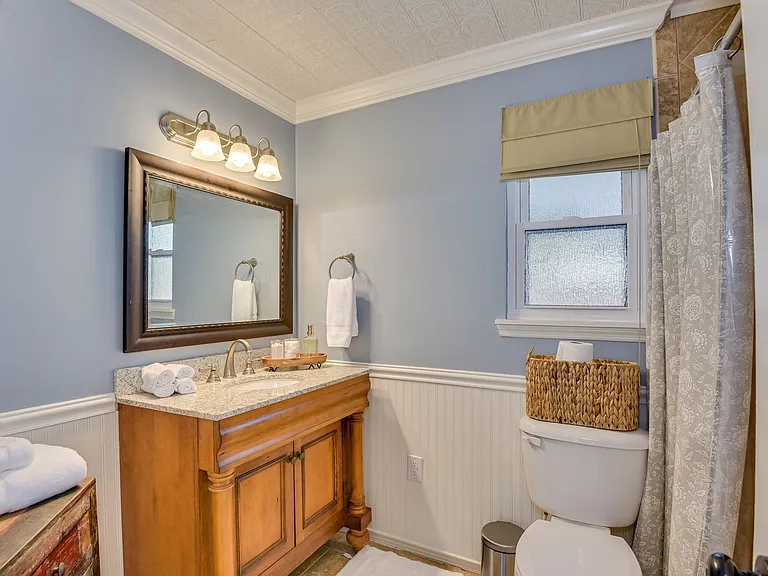 1136 Jamaica Ave — Photo 19