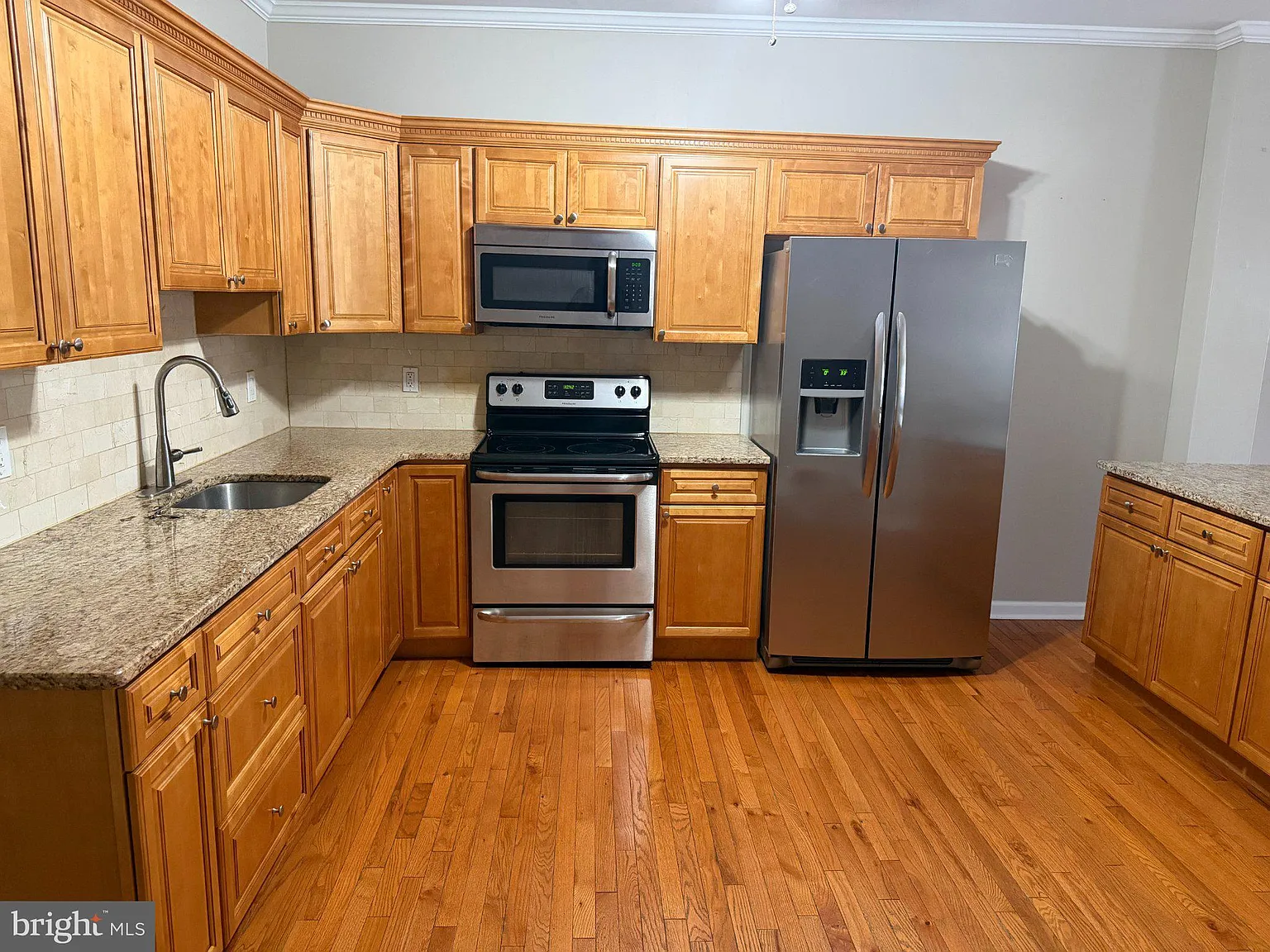2516 S Broad St — Photo 2