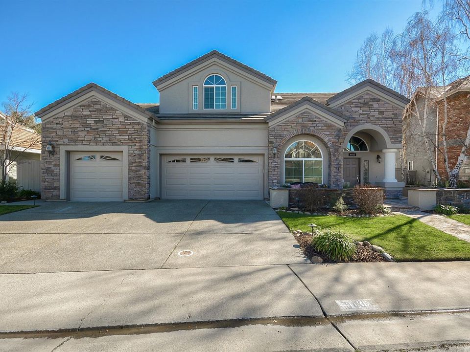 1st image of 9033 Bridgewater Ct