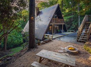 179 Rhododendron Dr, Banner Elk, NC 28604