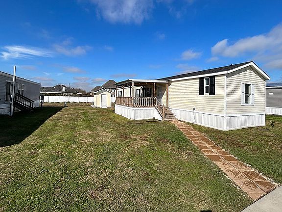 2nd image of 123 Mariah Ln