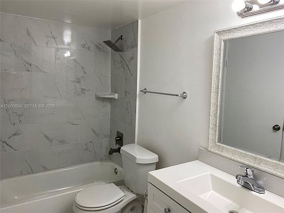4th image of 486 NW 165th Street Rd APT B307