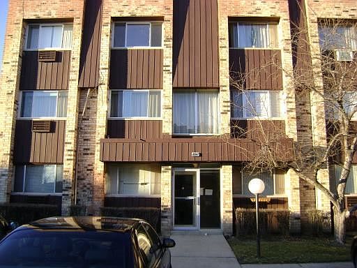 1st image of 8641 W Foster Ave APT 3W