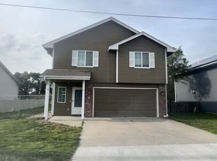 4 Comanche St, Council Bluffs, IA 51501