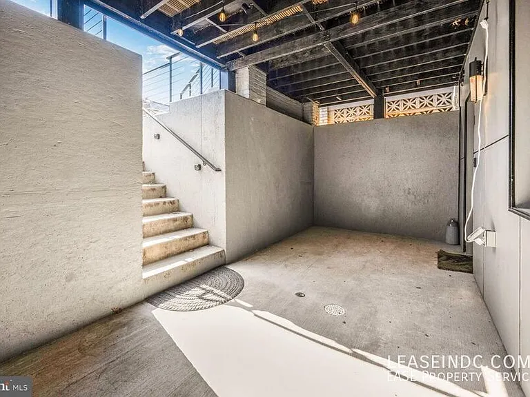 1317 Randolph St NW #1 — Photo 18