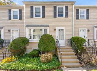 902 Irving Rd #902, Randolph, MA 02368