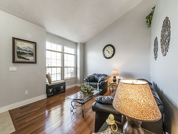 3rd image of 4851 W Cold Springs Cir
