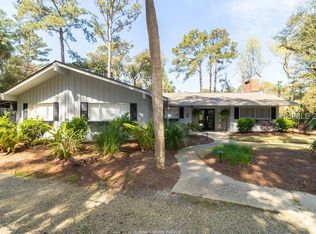 28 Woodbine Pl, Hilton Head Island, SC 29928