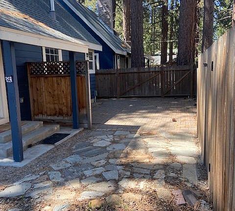 2nd image of 957 San Francisco Ave
