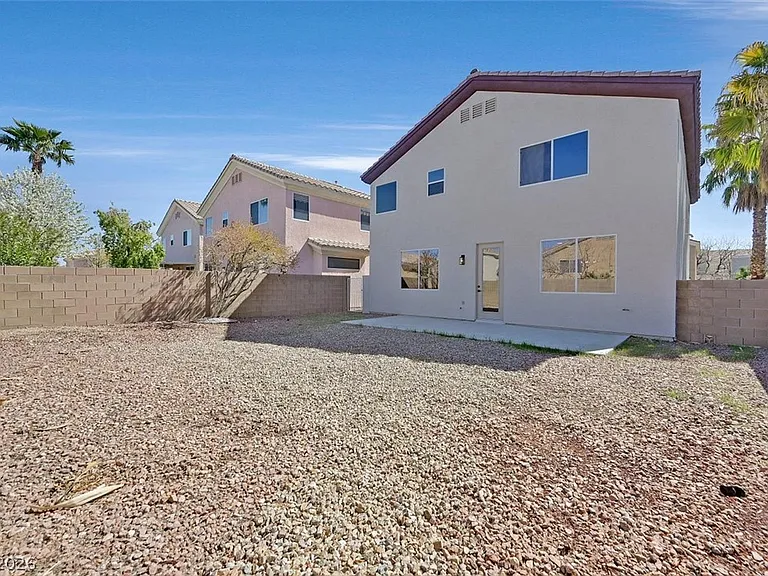 9316 Perennial Ave — Photo 36