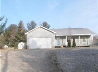 7910 Milton Rd, Alanson, MI 49706