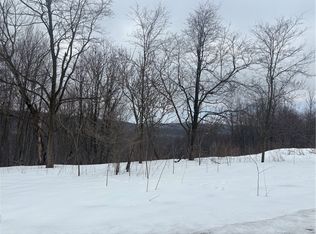 6 Sheets Rd, Somerset, PA 15501