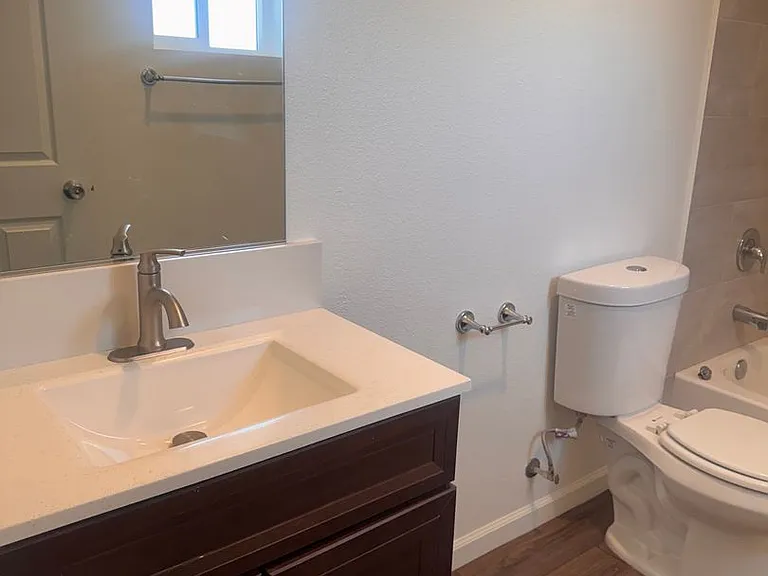 1326 S Santa Fe St — Photo 32