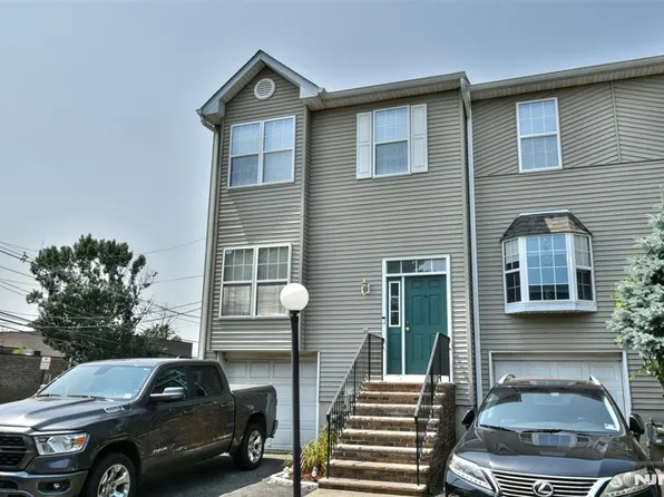 70 Main St APT 1, Little Ferry, NJ 07643